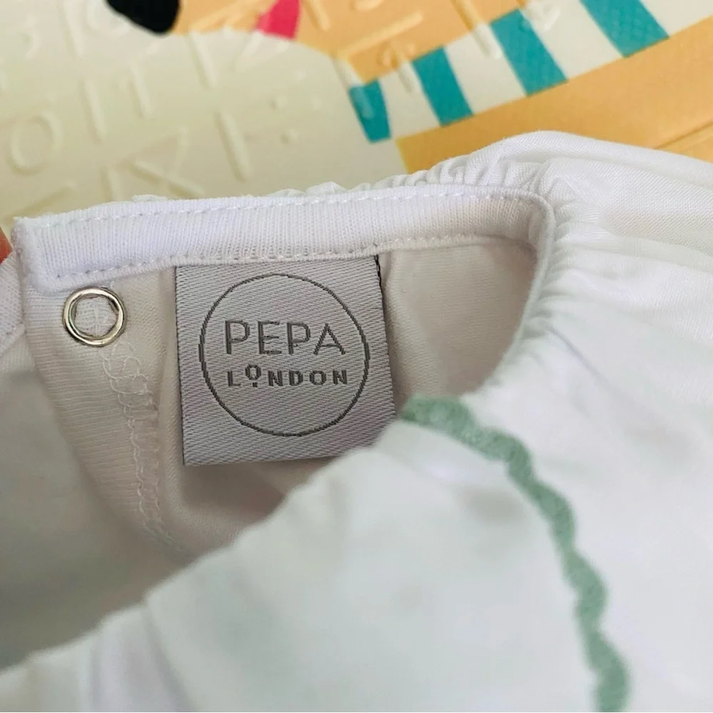 Pepa and company Delicate Frill Collar with Green Detailing Bodysuit 18 mo